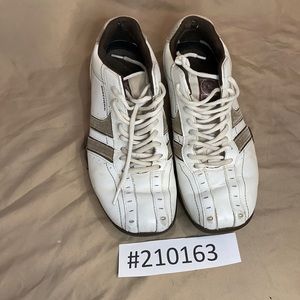 Men's Sketchers sneaker